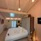 ROOMS,REGGIO AFFITTACAMERE con Bagno Privato, TV, Clima , Wi-Fi