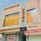Hotel StayMore Premium Rooms and AC dorms