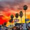 Mid-century Loft Echo Park at Dodger Stadium in Downtown Los Angeles