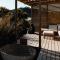 Hahei Tiny Home - Outdoor Bath