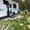 Gympie Luxury Caravan with ensuite bathroom