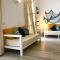App Rosanna, Estoril Beach, 2steps from the sea, Free Wi-Fi & AC