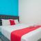 RedDoorz at Mayjen Sungkono Surabaya