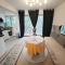 2 min From Arc de Triomphe Elegant Apartment for 4