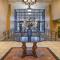 Clarion Collection Hotel Arlington Court Suites