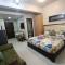 Condo Unit walking distance to Manila Airport (NAIA Terminal 3)