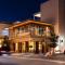 The Cabins at East Austin Hotel