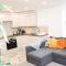 Stylish 1-Bed Flat Sleeps 4 Free Parking