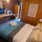 Country Roads Motor Inn