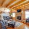 Romantic Cabin with Hot Tub in Pigeon Forge!