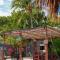 Mapache Hostel