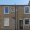 4 bed charming, Family-friendly cottage 1694