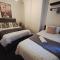 Room 2 Shared house in Kensington