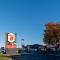 Super 8 by Wyndham Gananoque - Country Squire Resort