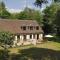 Maison Rustique Familiale en Sologne avec Grands Espaces, Proche Châteaux de la Loire