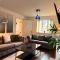 Calstock House Sleep 11 Free Parking Book Now