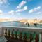 2BR Holiday Home in Isla with Pretty Harbour Views