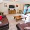 Oyster Cottage Braunton | Sleeps 6 | Dog Friendly