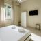 Room Raffinata Stile e Comfort