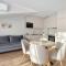 Stylowe Apartamenty 100 m od Plaży z Parkingiem i Balkonem by Noclegi Renters
