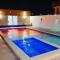 Mary's Villas Private Pool In Noord