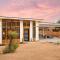 Chicory by AvantStay Modern Desert Retreat w Hot Tub