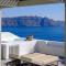 Oia Treasures Art Suites