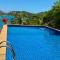 Búzios Prime: Vista Mar, 50m da Praia da Ferradura, 8 suites