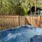 Bracken Lodge 7 with Hot Tub