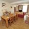 2 Bed in Mumbles oc-hh120