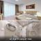 NEW Studio by Nivy & Bus Station w AC