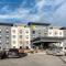 Home Inn & Suites Regina Airport