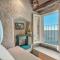 Marina Vista Apartment