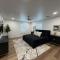 Royal Flush Villa - King Bed near WinStar
