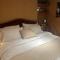 Charming central Winchester room, self-contained