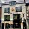 The City Hotel