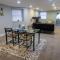 Cozy 2BR and 1BATH Garden Apartment Near Lincoln Square