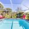 Relaxing 4 bedroom home with Pool