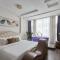 Quy Hung Hotel And Spa Central