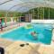 Villa au calme, piscine couverte chauffée 365j