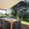 Beach Bliss - pet-friendly central Vincentia home