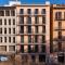 Modern apartments in one building, in the heart of Girona