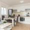 Zoran brand new apartment-Garden