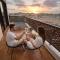 Hygge Home with Seaside ,heated pool and Golf-View Balcony