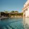 BOHOTEL Messonghi - Designer's Hotel