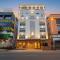 FabHotel Prime Middleton - Nr Niladri Vihar Square