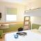 ibis budget Amberieu en Bugey/Chateau Gaillard A42
