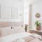 Cozy Traditional Dutch City Apartment close to Amsterdam & Tulips