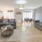 Bright 2 Bed Apartments in Marston Oxford, Free Parking, OX3 Near John Radcliffe Hospitals & University Parks
