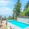 Apartment Zeus with private pool and sea view